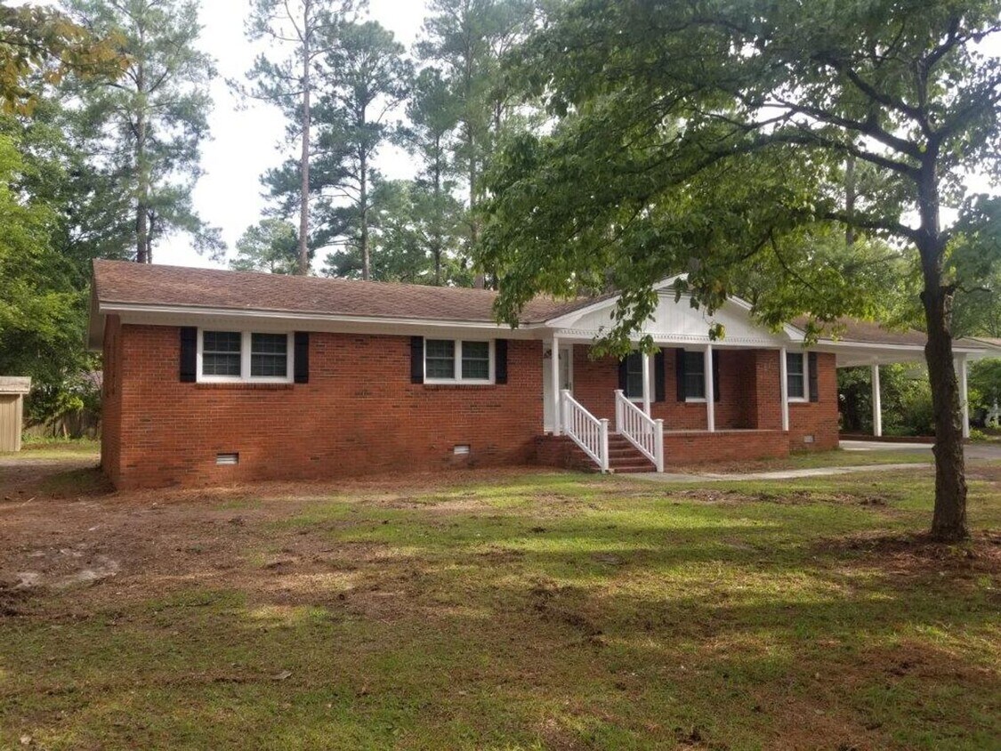 Foto principal - 124 Perry Dr