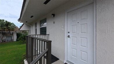 Building Photo - 7121 SW 129th Ave