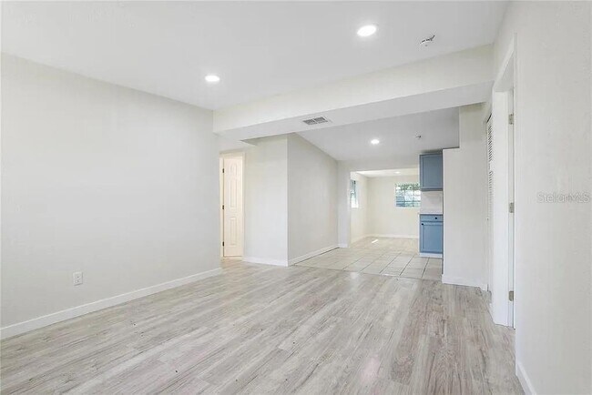 Foto del edificio - 6817 Larmon St