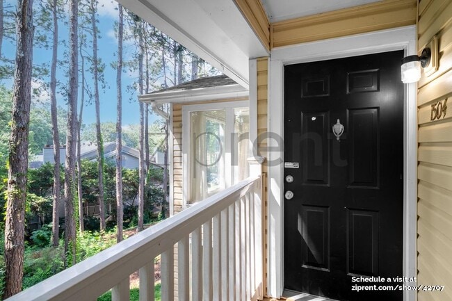 Building Photo - 1504 Augusta Dr