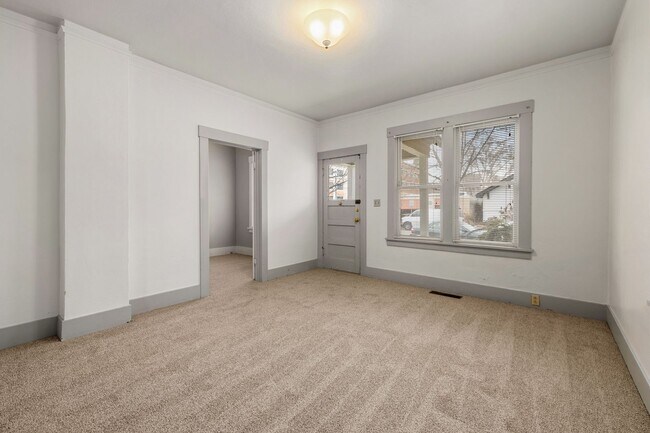 Building Photo - Charming 3-Bedroom North End Home with Enclosed Patio – Downtown Boise