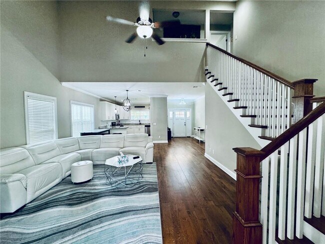 Foto del edificio - 107 Village Creek Way