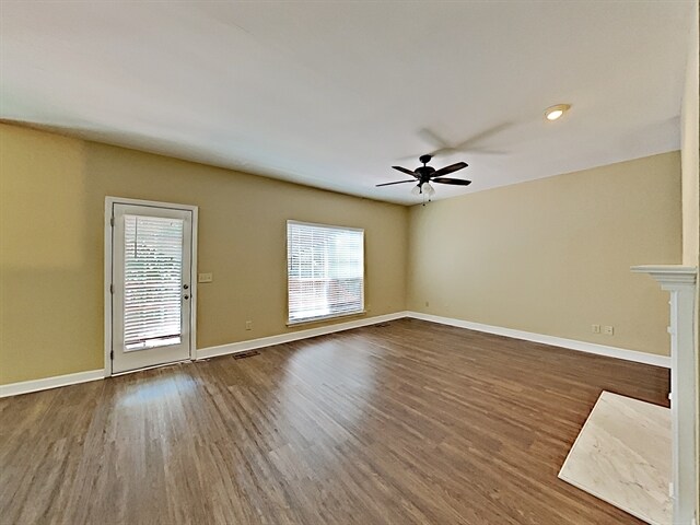 Foto del edificio - 1432 Brighton Circle