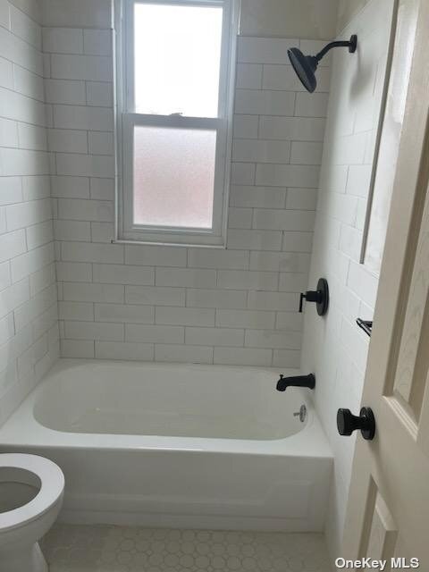 Foto del edificio - 1637 E 91st St