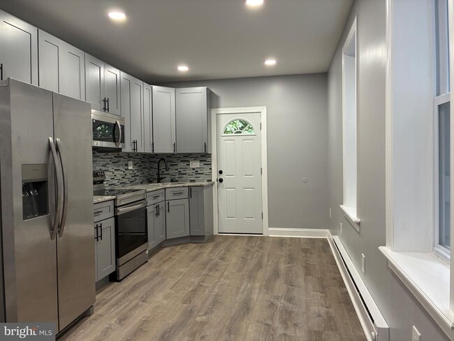 Building Photo - 5812 Willows Ave