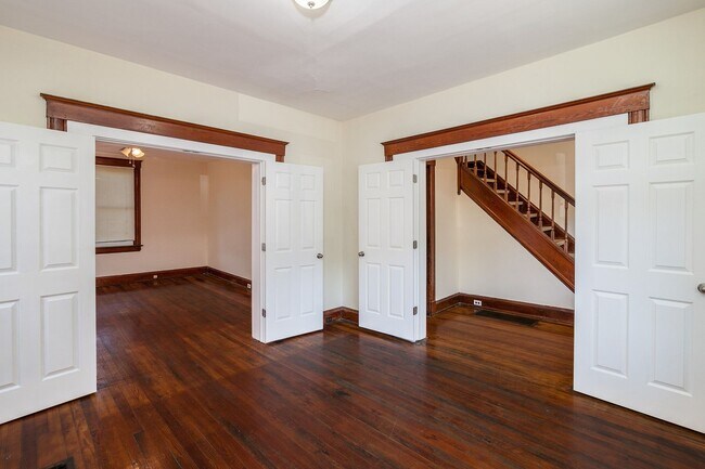 Building Photo - 2315 Moerlein Ave