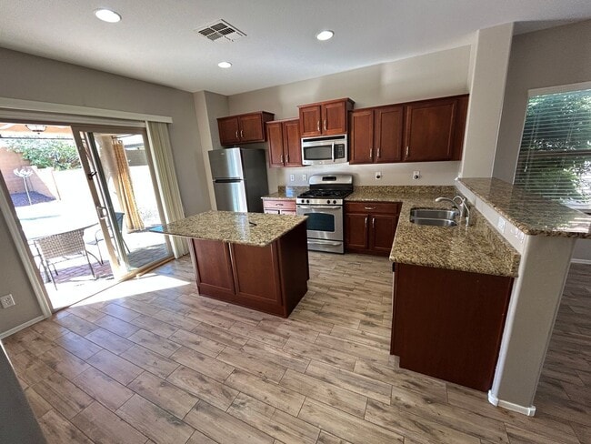 Foto del edificio - 26249 W Wahalla Ln