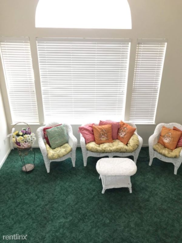 Foto del edificio - 3 br, 3 bath Townhome - 564 Blackwood Ter