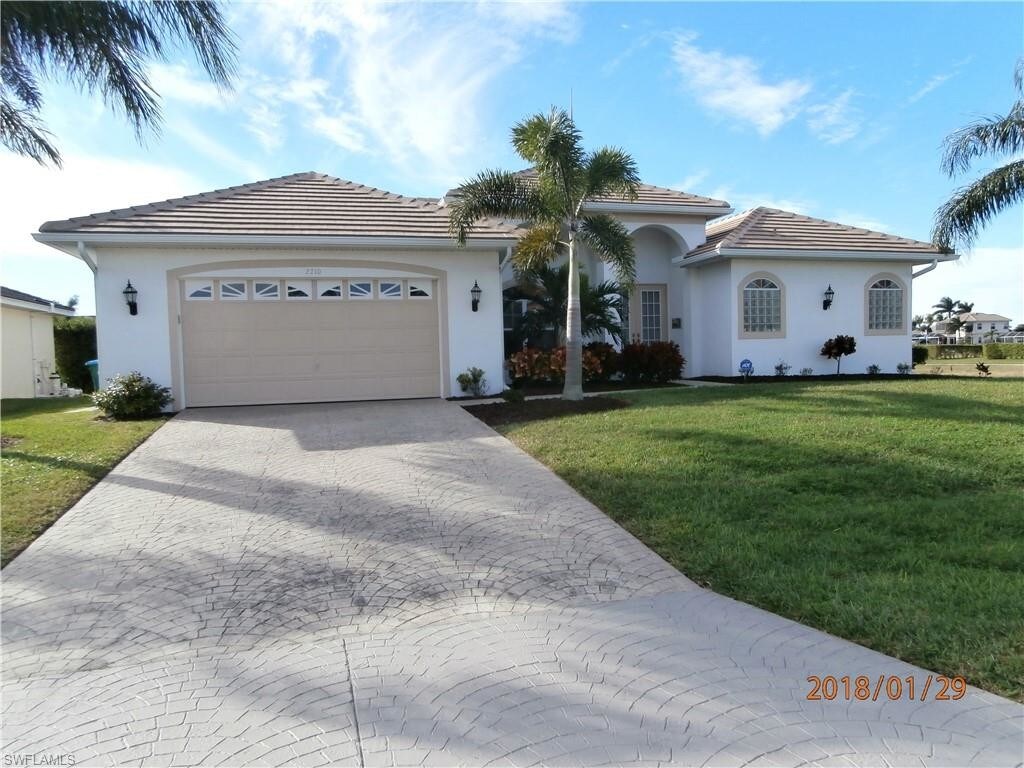 Primary Photo - 2210 Cape Coral Pkwy W