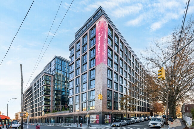 Building Photo - Ruby Square