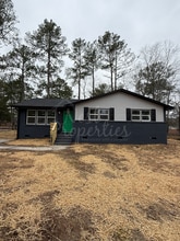 Building Photo - 1101 Woodale Cir