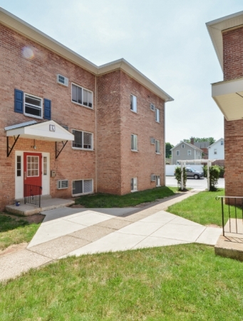 Building Photo - Boothwyn Court Apartments