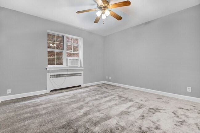 Foto del edificio - 1800 Shepherd St NE