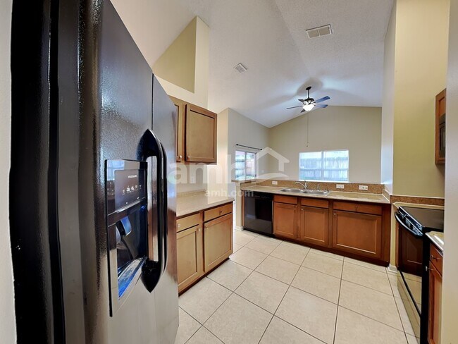 Foto del edificio - 350 Morning Creek Cir