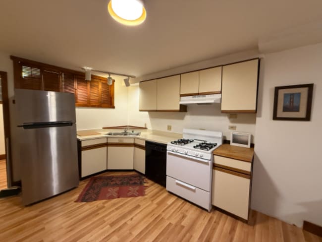Building Photo - 206a Texas St