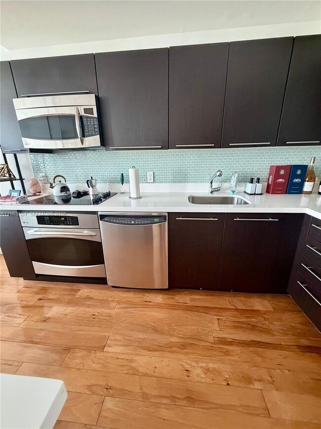 Foto del edificio - 90 SW 3rd St