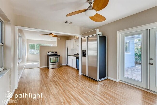 Building Photo - 3 br, 2 bath House - 4129 2nd Avenue North...