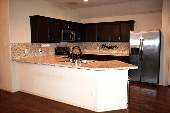 Building Photo - 15422 Bosque Viejo Trl