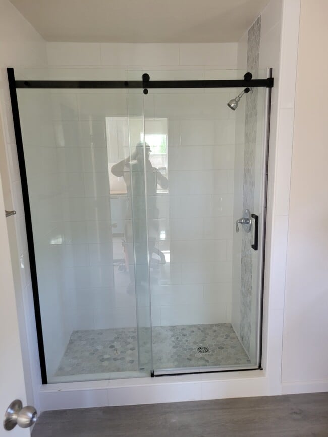 Foto del edificio - 325 D St