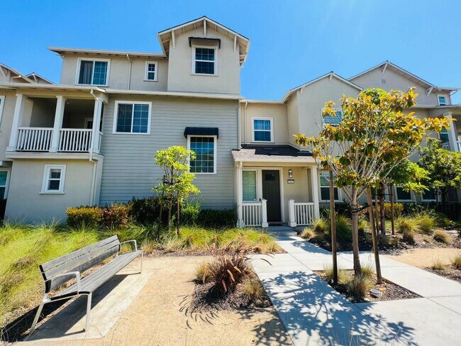 Foto del edificio - 37647 Shelter Rd