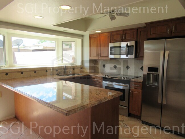 Foto del edificio - 5969 E Thomas Rd