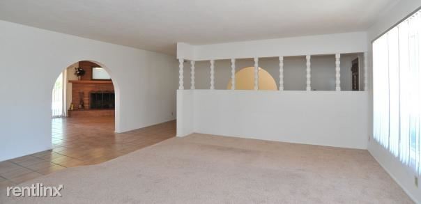 Building Photo - 3 br, 3 bath House - 4301 East 7th Street