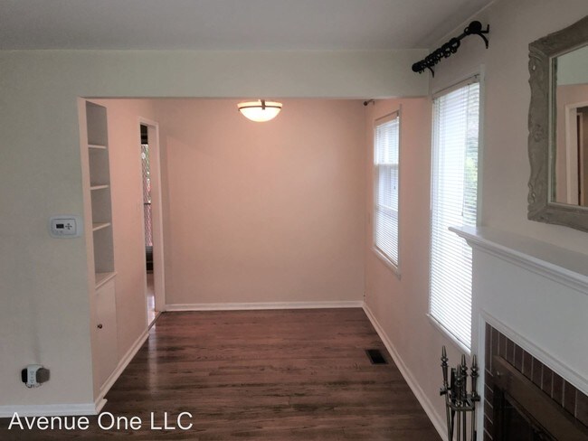 Foto del edificio - 8018 13th Ave NW