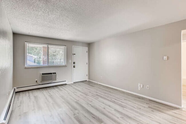 Building Photo - 1521 11th Ave