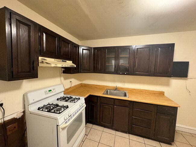 Foto del edificio - 4076 E Roosevelt Blvd