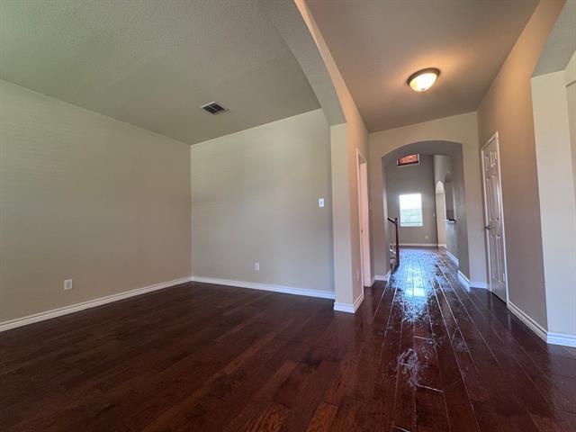 Building Photo - 229 Northwood Dr