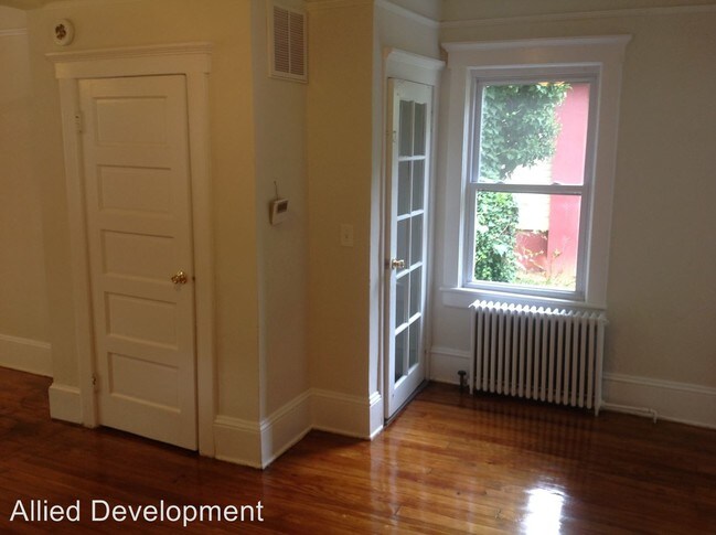 Foto del edificio - 4 John St