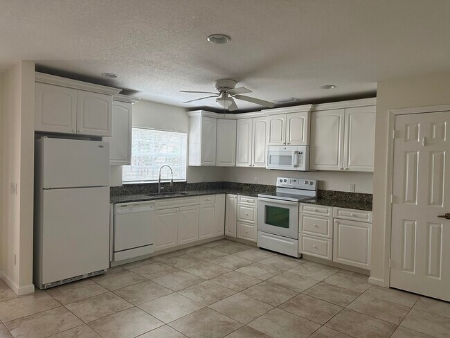 Foto del edificio - 2088 SE Wild Meadow Cir