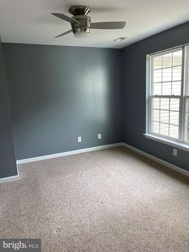 10025 Gander Ct, Fredericksburg, VA 22407 Townhome Rentals in