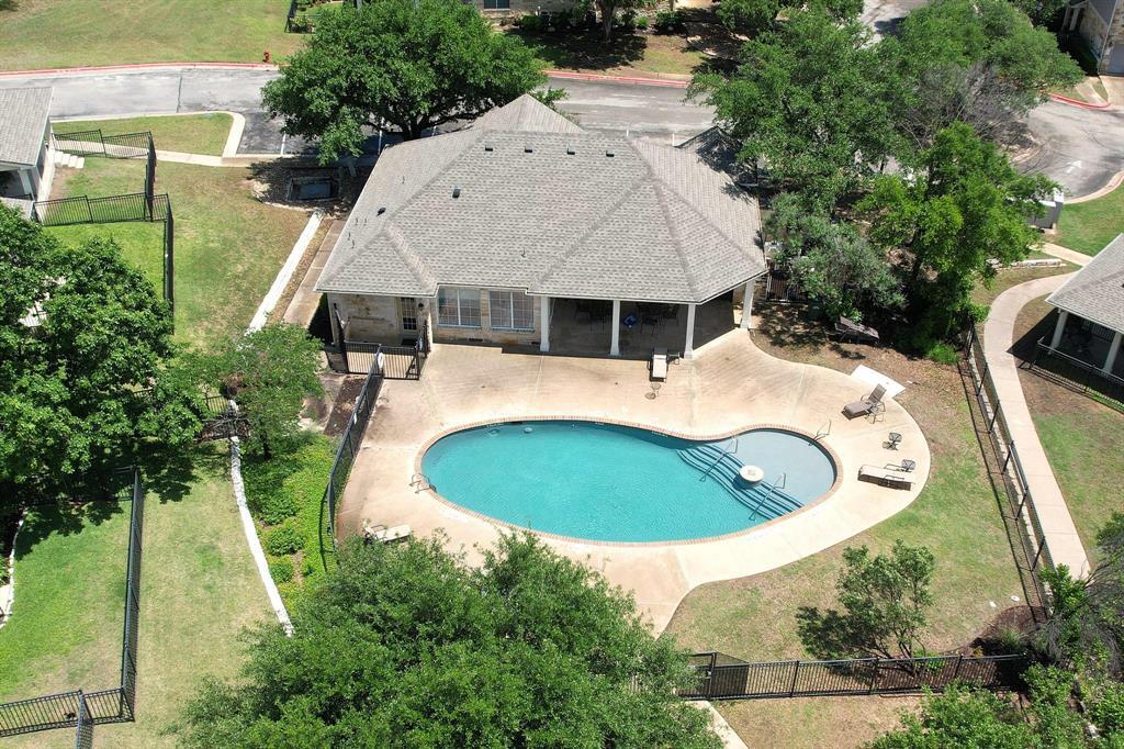 Foto principal - 1900 Scofield Ridge Pkwy