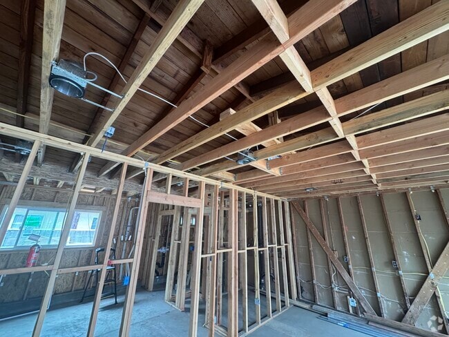 Building Photo - 3248 Evelyn Ave