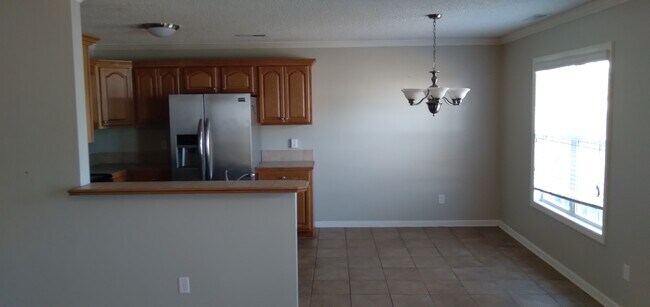 Foto del edificio - 2355 Camden Cove W