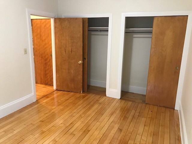 Building Photo - 1834 Beacon St