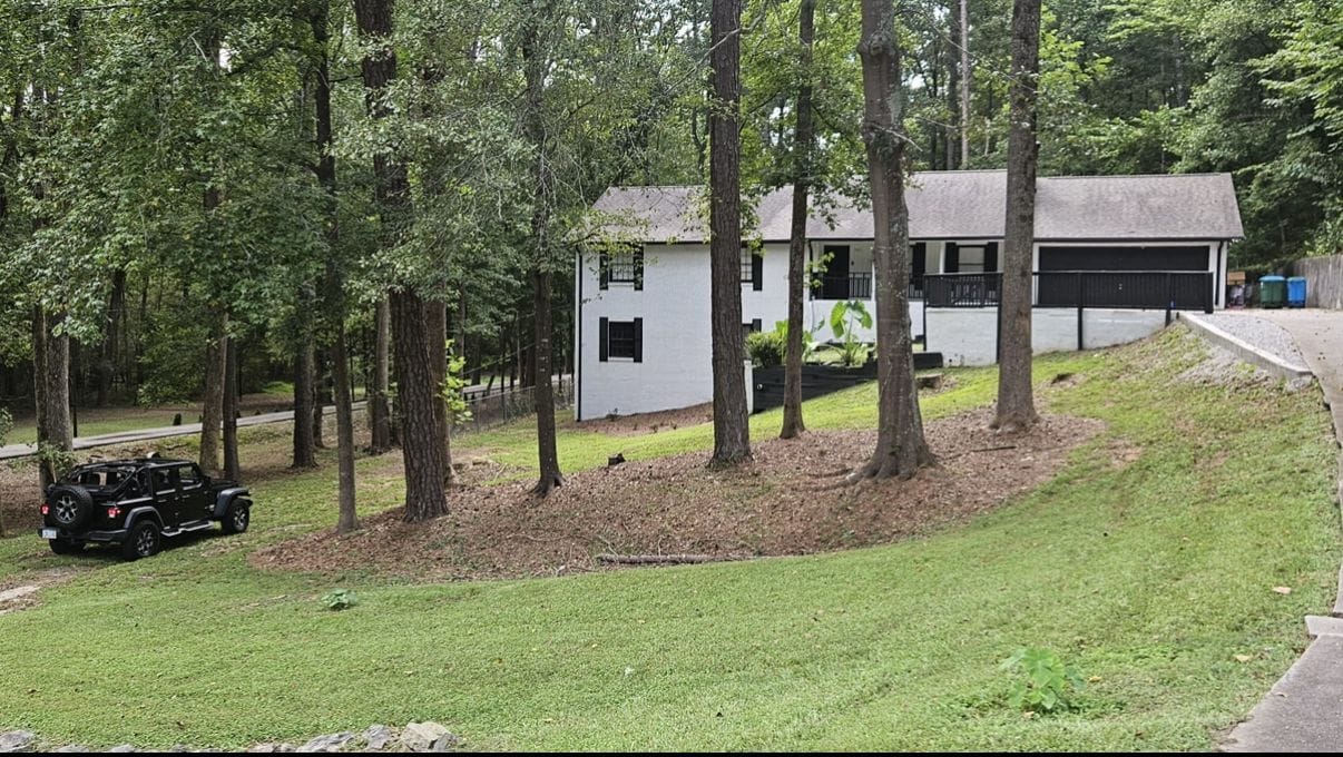 Building Photo - 3311 Spain Rd