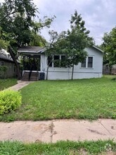 Building Photo - 1532 McKenzie Ave