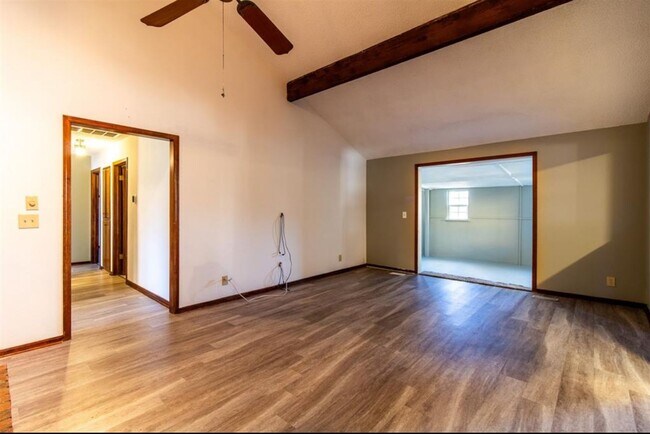 Foto del edificio - Well maintained 3 bedroom 2 bath home in Noble for rent