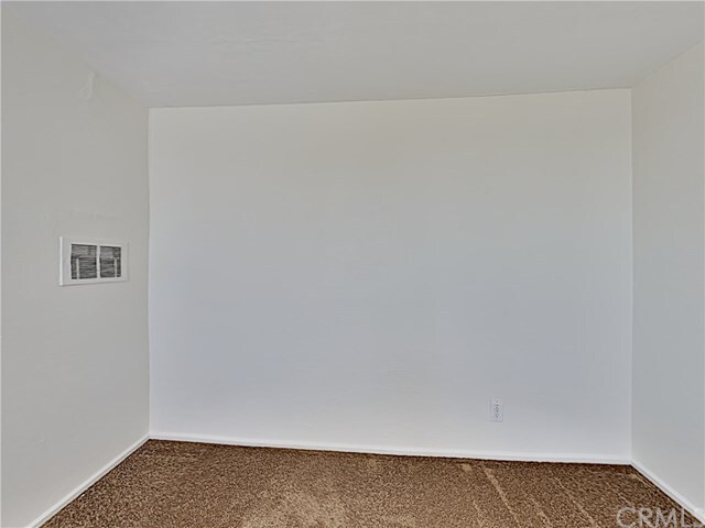 Building Photo - 3715 Lincoln Ave
