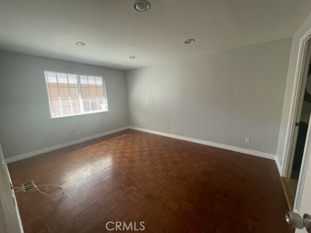 Foto del edificio - 5640 Greenbriar Dr