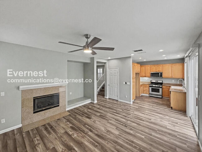 Building Photo - 1090 Azalea Ln