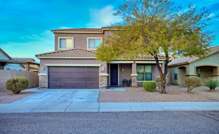 Primary Photo - 4312 W Hasan Dr