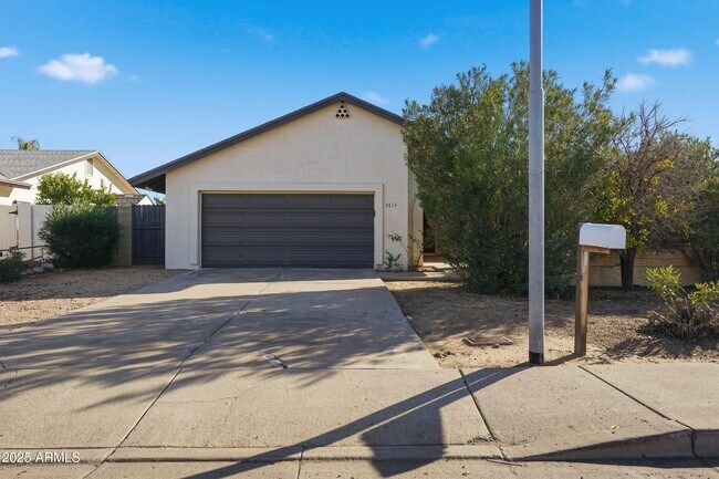 Foto del edificio - 5713 E Nisbet Rd