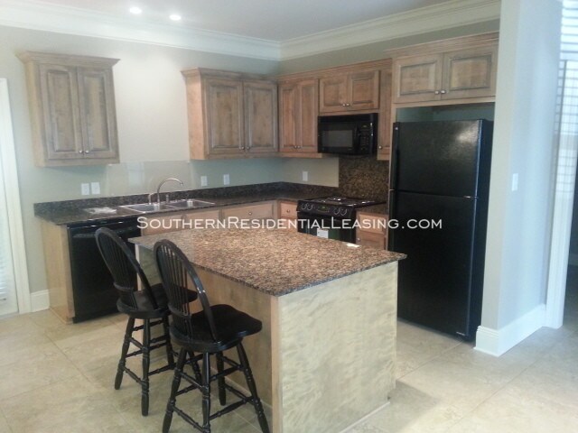 Foto del edificio - 9916 Windmill Rd