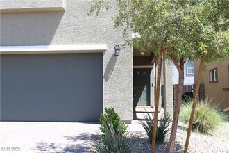 Building Photo - 7712 Markarian St