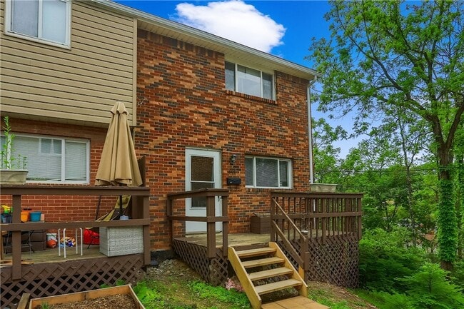 Photo - 448 Brierly Ln Townhome