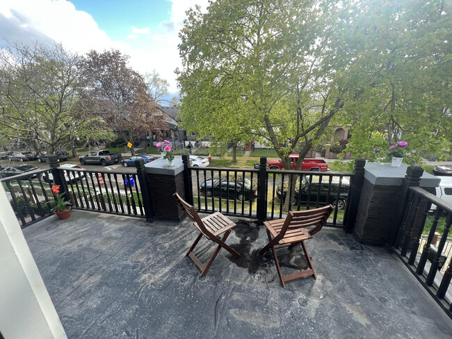 Upstairs Patio - 2376 N Green St