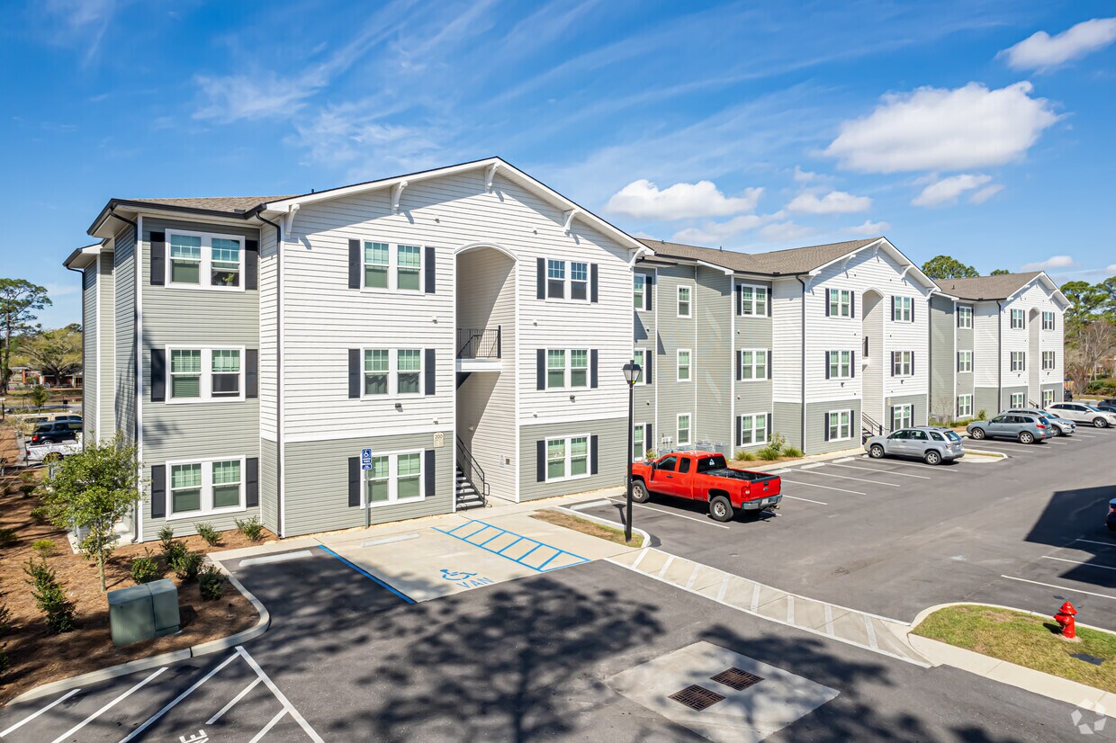 Marbella Luxury Apartments 1910 E 1st St Gulf Shores, AL